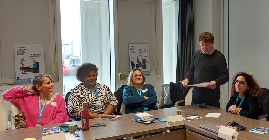 Interactive session during the WINBLUE Pilot-Training Workshop in La Rochelle.